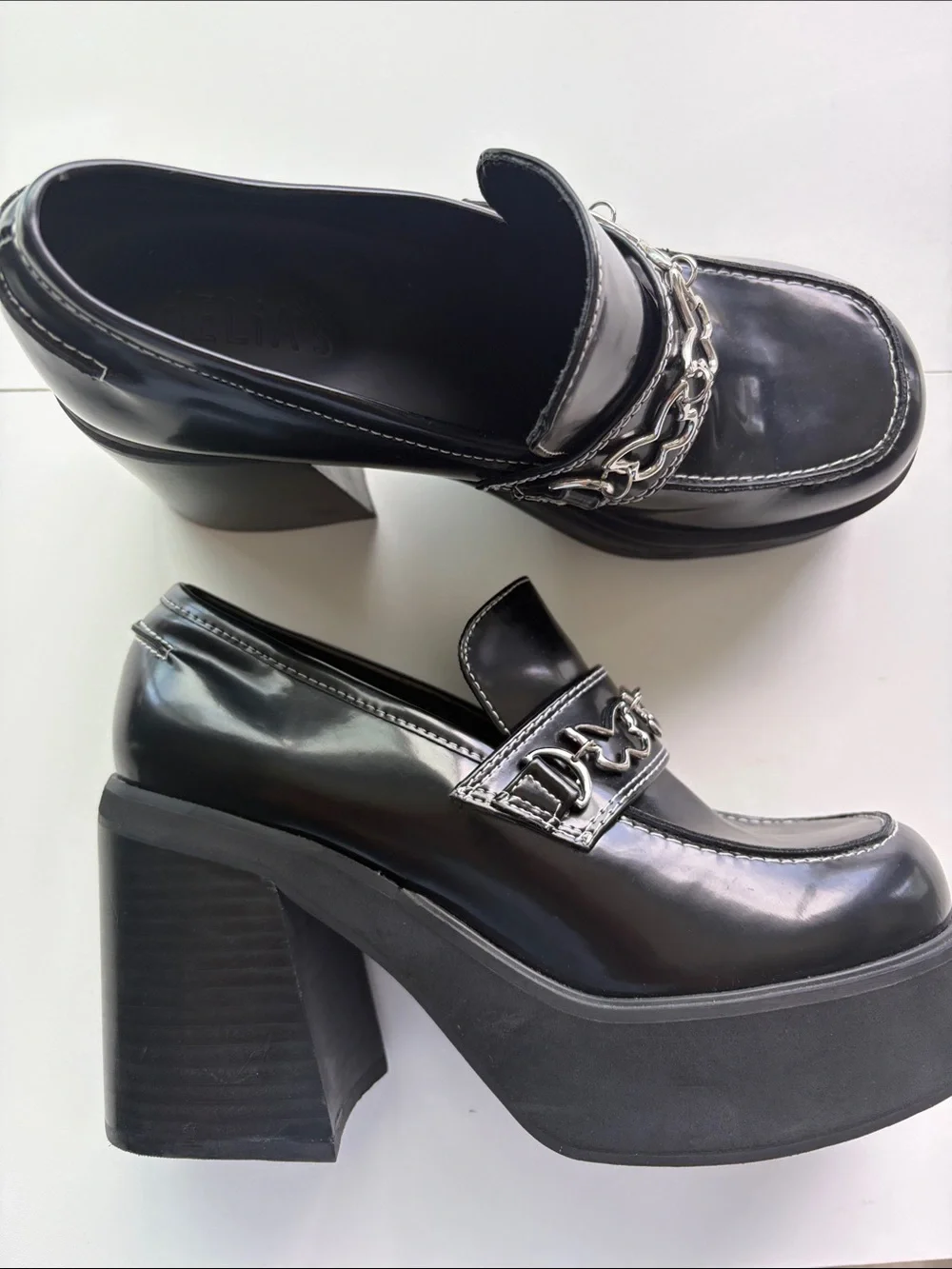 DELIA*S BY DOLLS KILL THERE SHE GOES PLATFORM LOAFERS